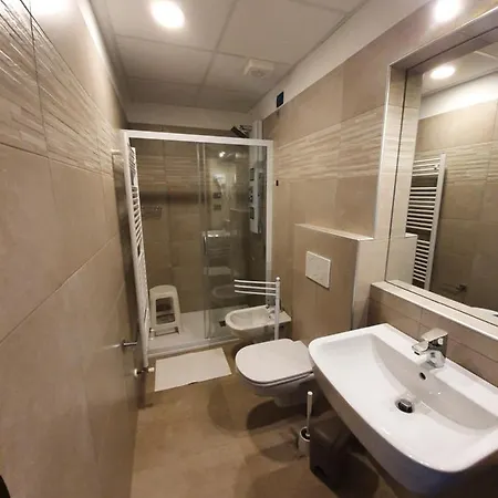 Azalea & Domo 5 Apartament Baveno